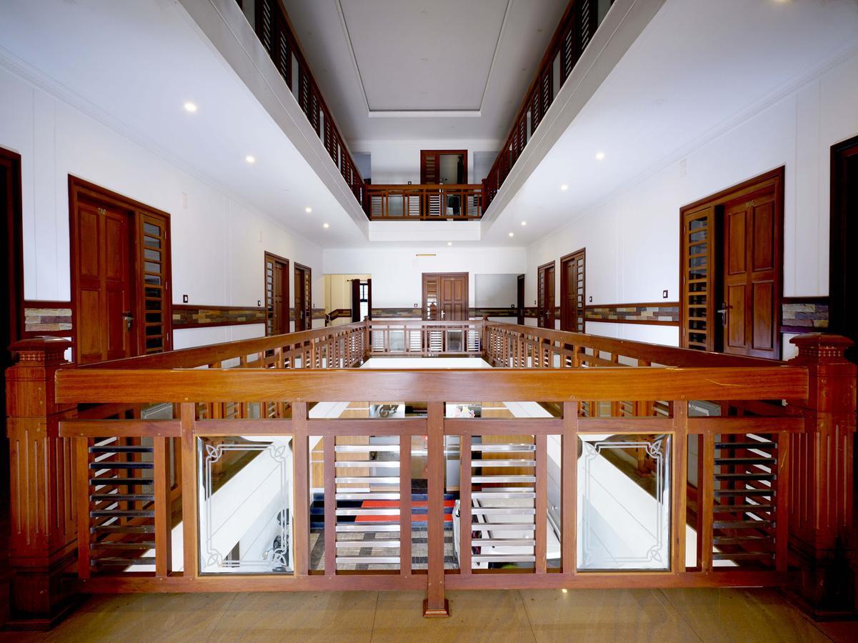 Oyo 9404 Hotel White Fort Mananthavady Buitenkant foto